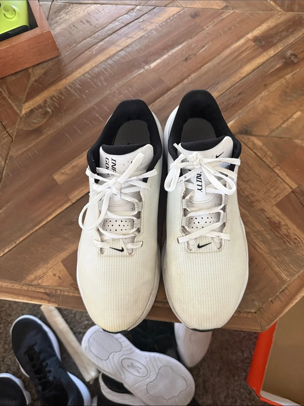 Nike White and Black Golf Shoes